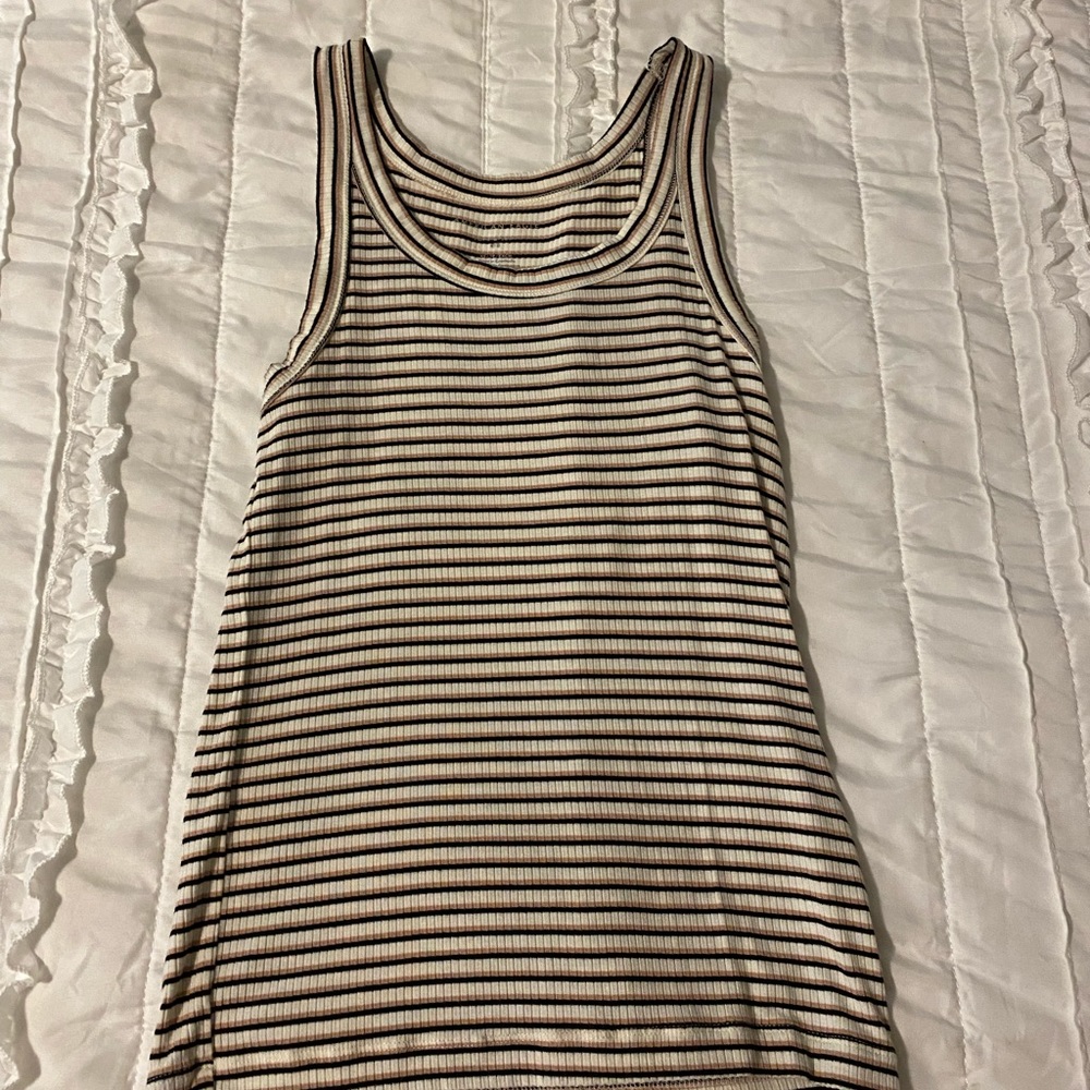 American Eagle tank top